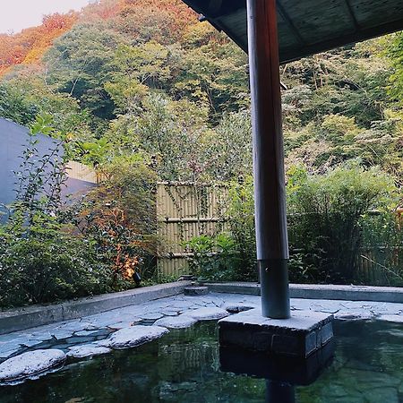 Onsen Guest House Tsutaya Hakone Esterno foto