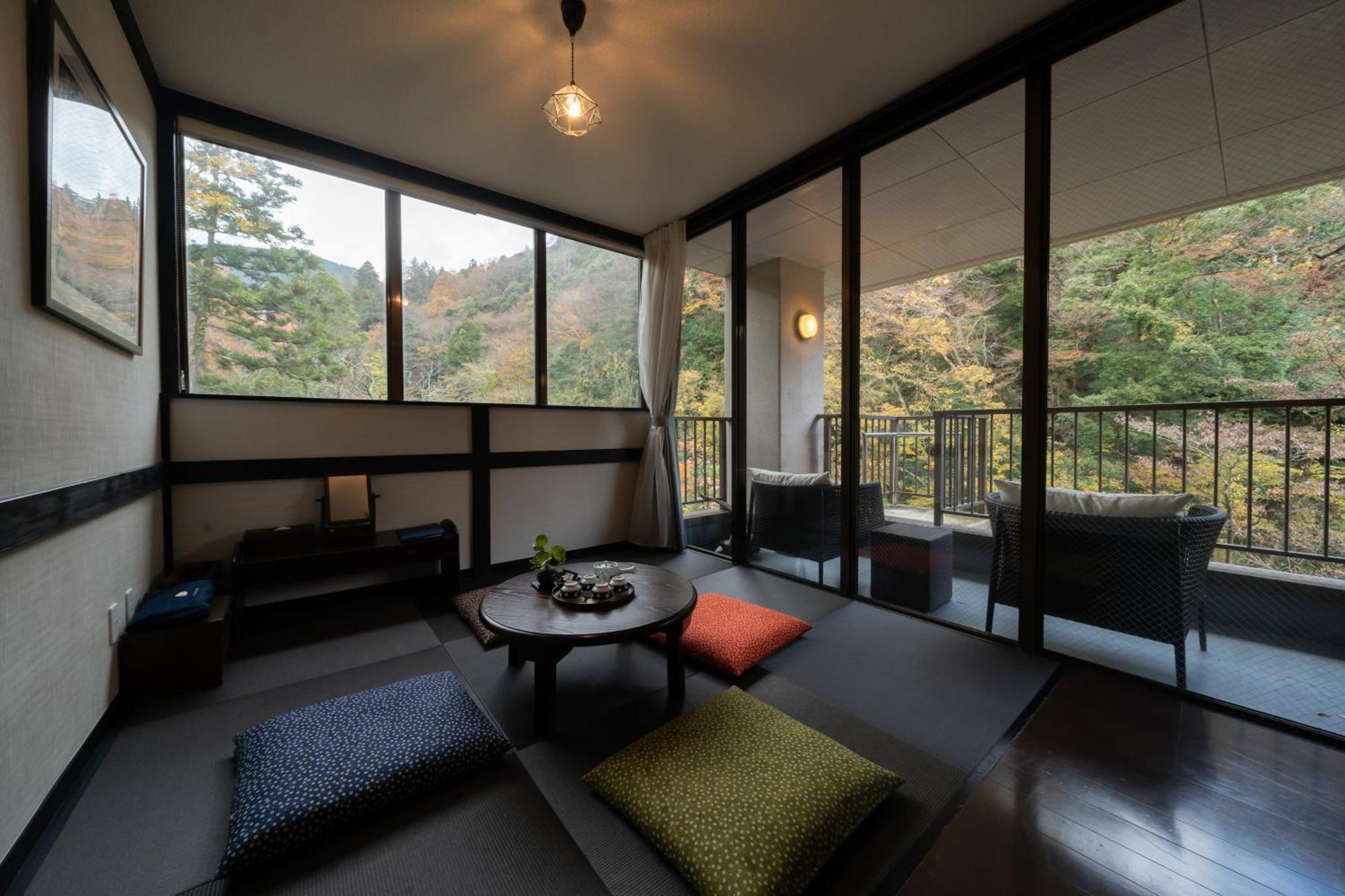 Onsen Guest House Tsutaya Hakone Esterno foto