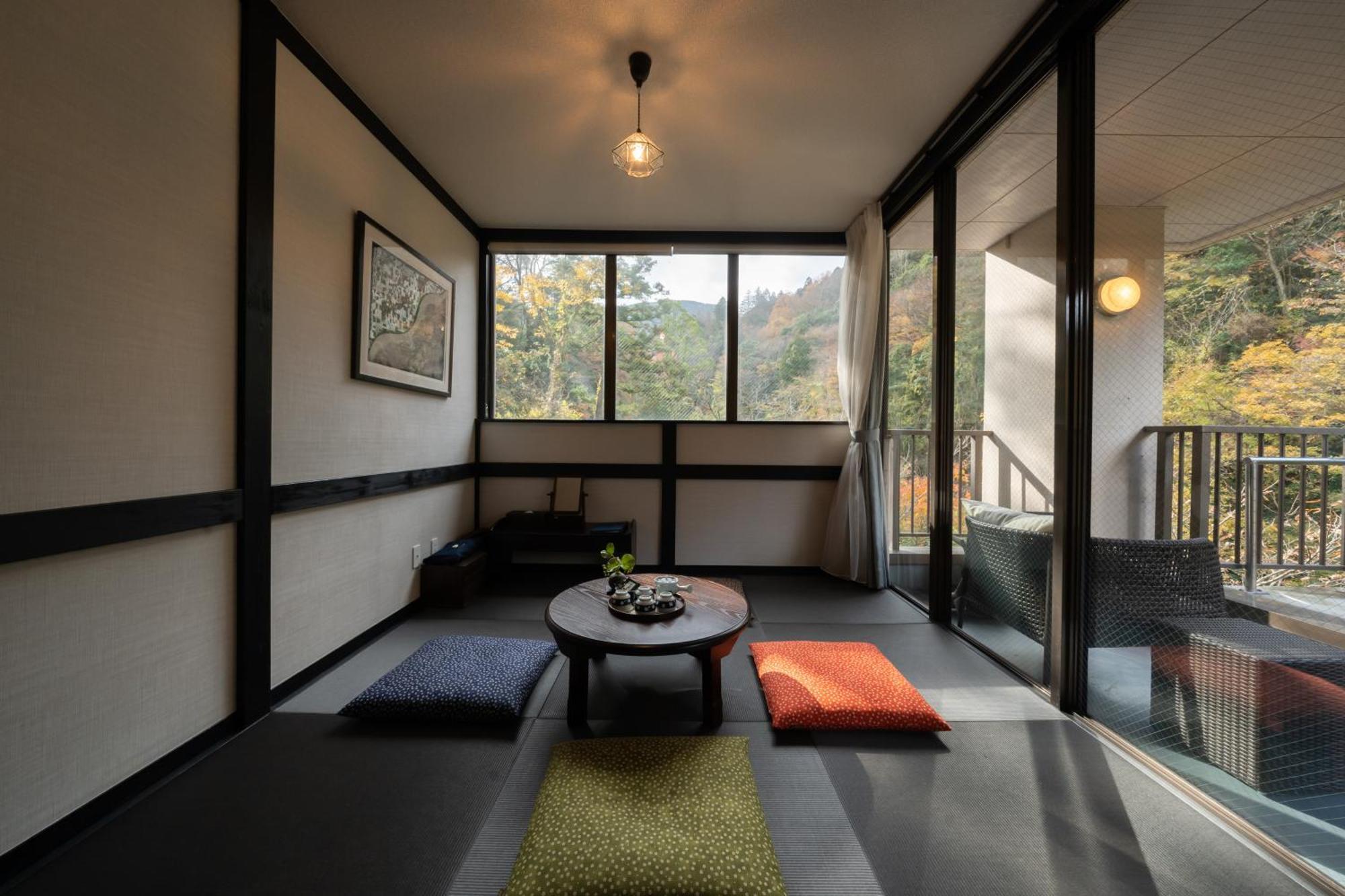 Onsen Guest House Tsutaya Hakone Esterno foto